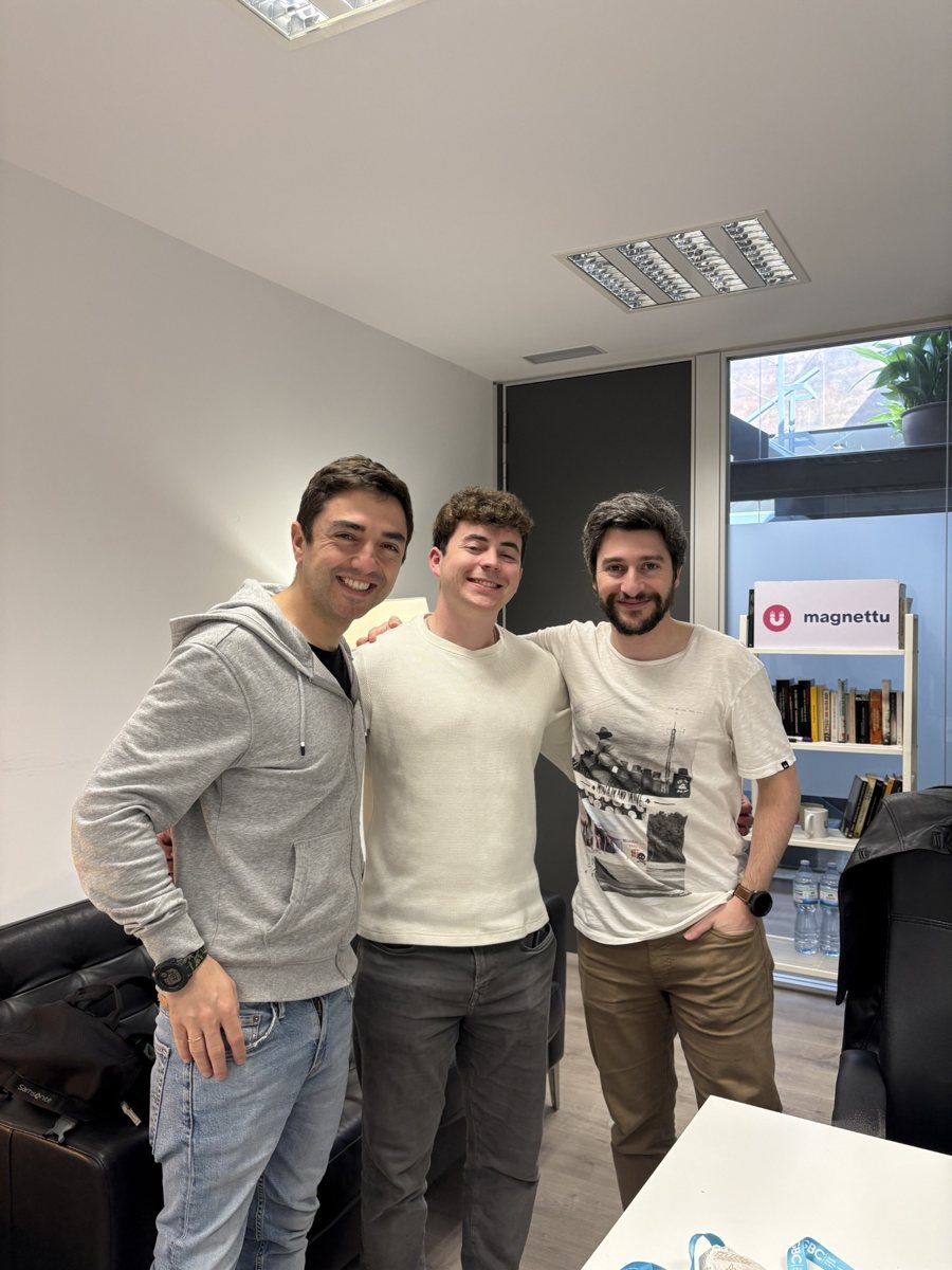 Noah with the Magnettu team in the Barcelona office